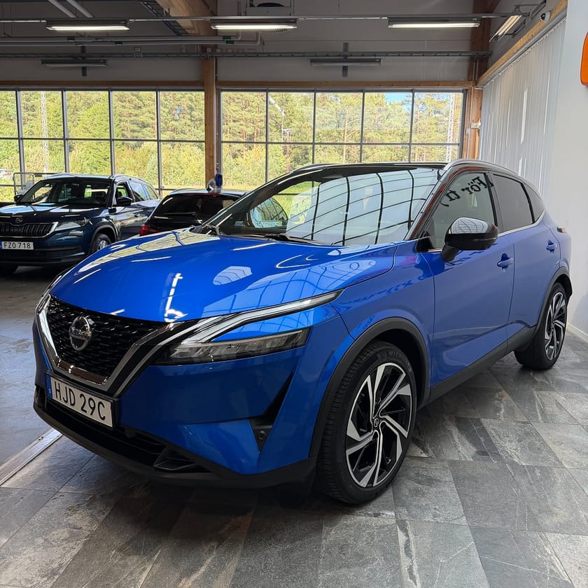 Bild 5 av Nissan Qashqai 1.3 DIG-T CVT Tekna Plus Panorama Navi 360° HUD Massage
