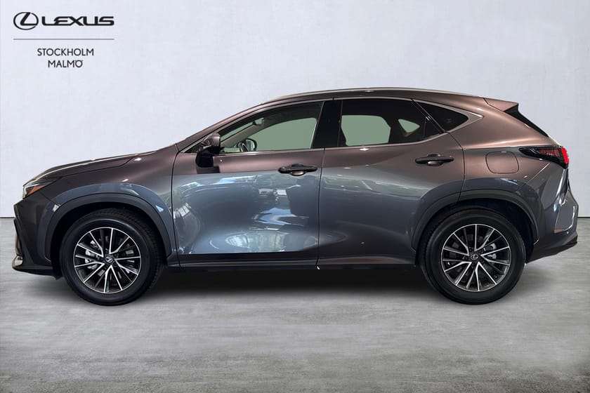 Bild 3 av Lexus NX 450h+ Business Plus AWD 309hk Drag P-väm Keyless Navi