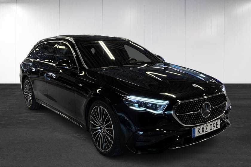 Bild 2 av Mercedes-Benz E 300 T e 9G | AMG | Pano | Drag | Hyperscreen | 360 | Exklusivpaket |