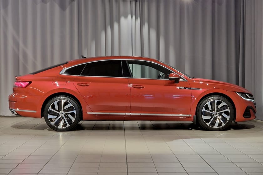 Bild 4 av Volkswagen Arteon eHybrid R-line | P-klimat | Drag | Navi | Backkame