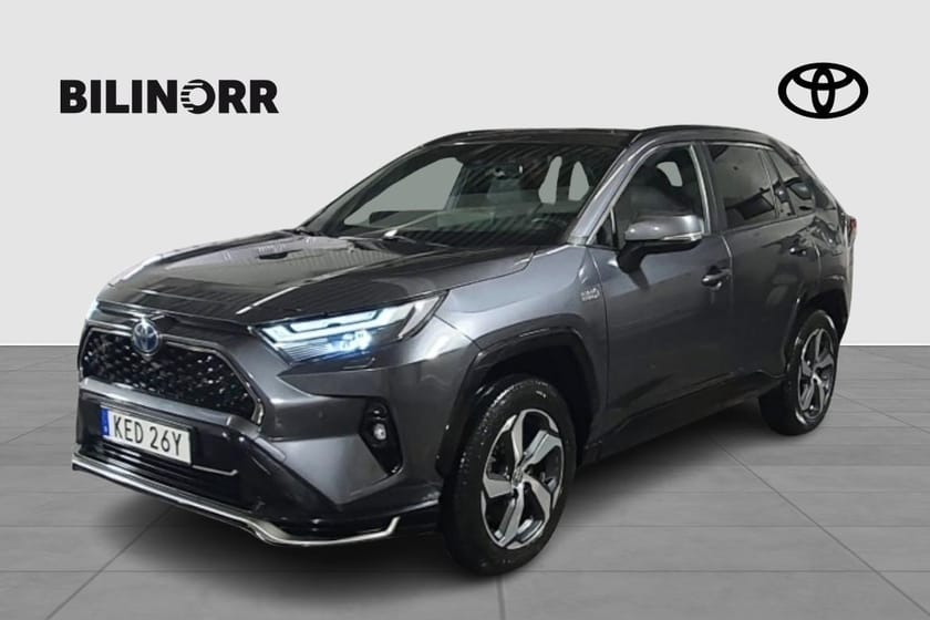 Bild 1 av Toyota RAV4 Plug-in Hybrid 2,5 LADDHYBRID AWD-I X-EDITION DRAG V-HJUL