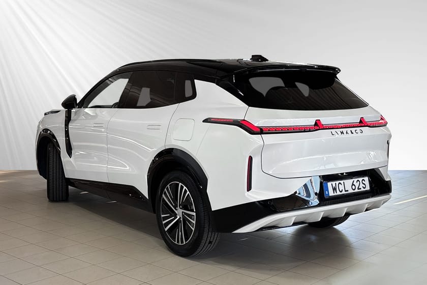 Bild 3 av Lynk & Co 08 PHEV