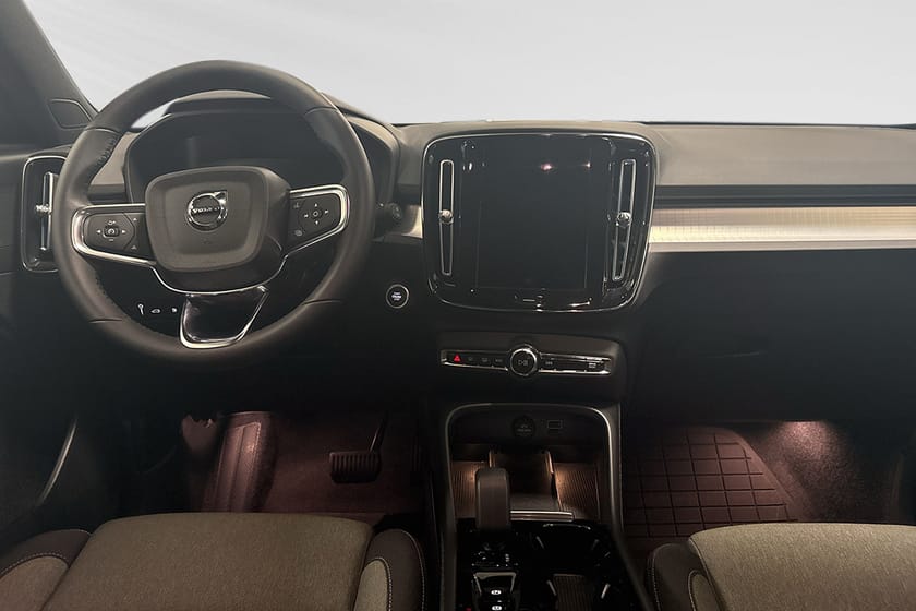 Bild 5 av Volvo XC40 Recharge T4 Plus Dark