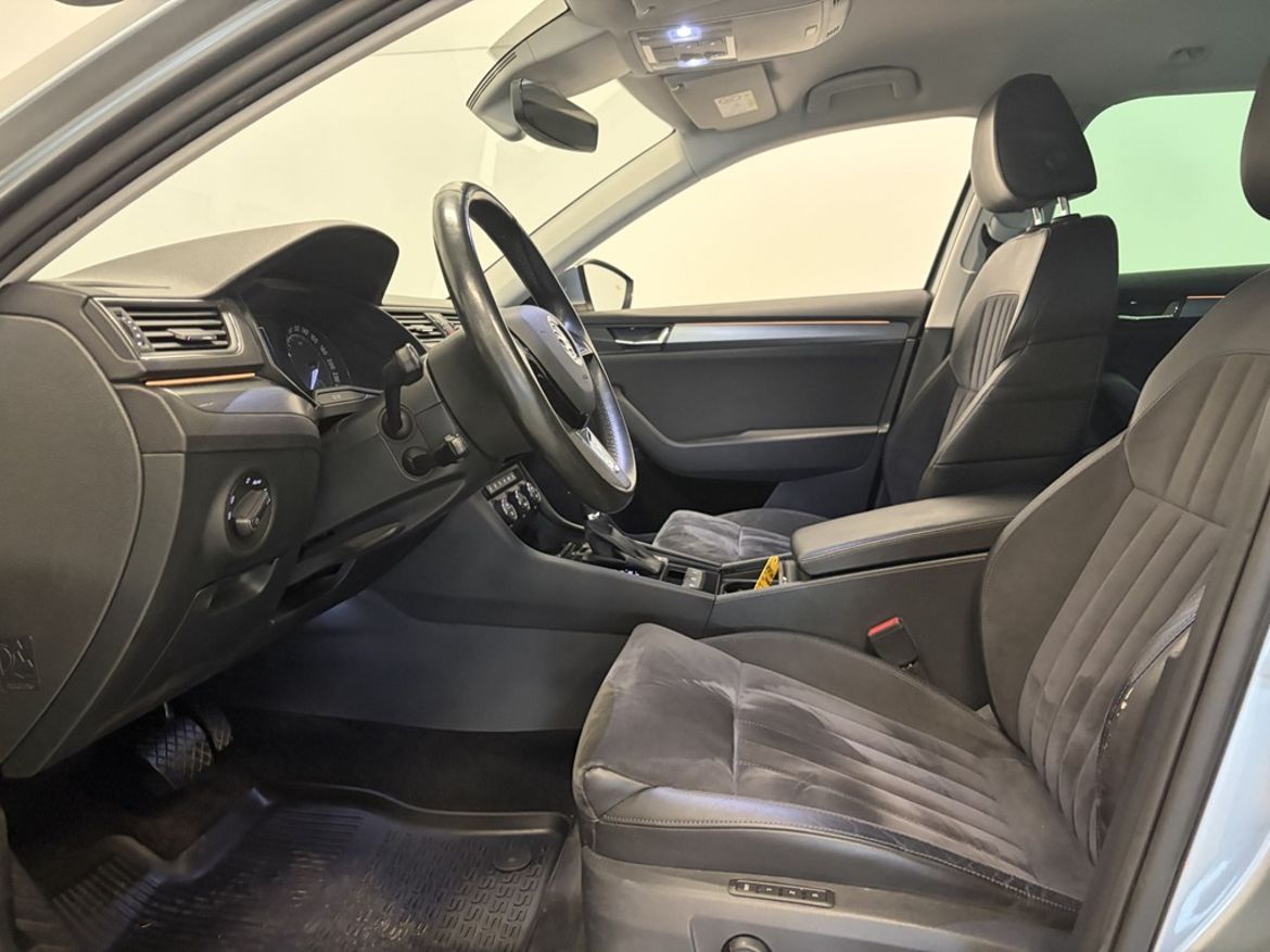 Škoda Škoda Superb Kombi — bild 10
