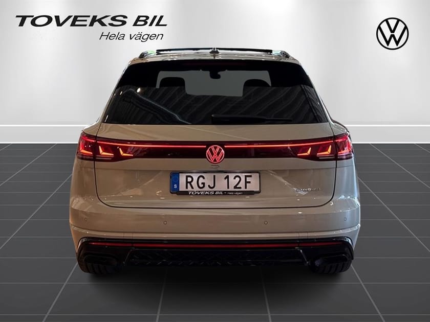 Bild 4 av Volkswagen Touareg R eHybrid FINAL EDITION 462Hk