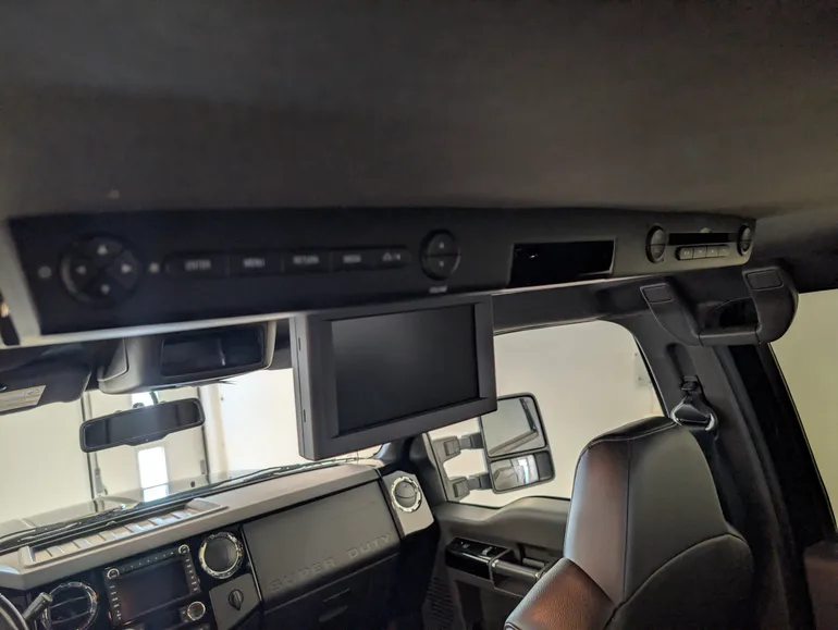Ford F-350 Crew Cab