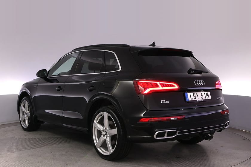 Bild 4 av Audi Q5 55 TFSI e quattro S-line Drag Cockpit B&O Elstol