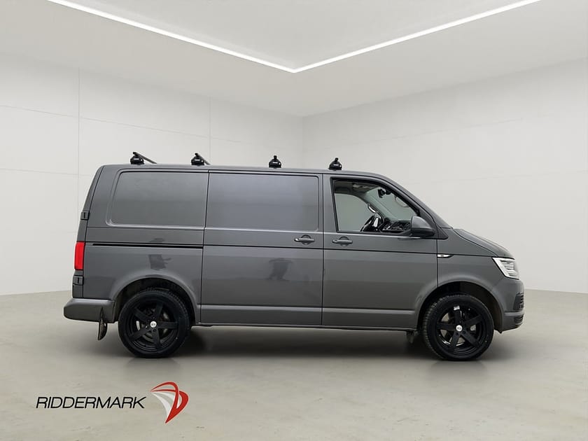 Bild 2 av Volkswagen Transporter 4M Värmare Drag 3-Sits PDC V-Inredd