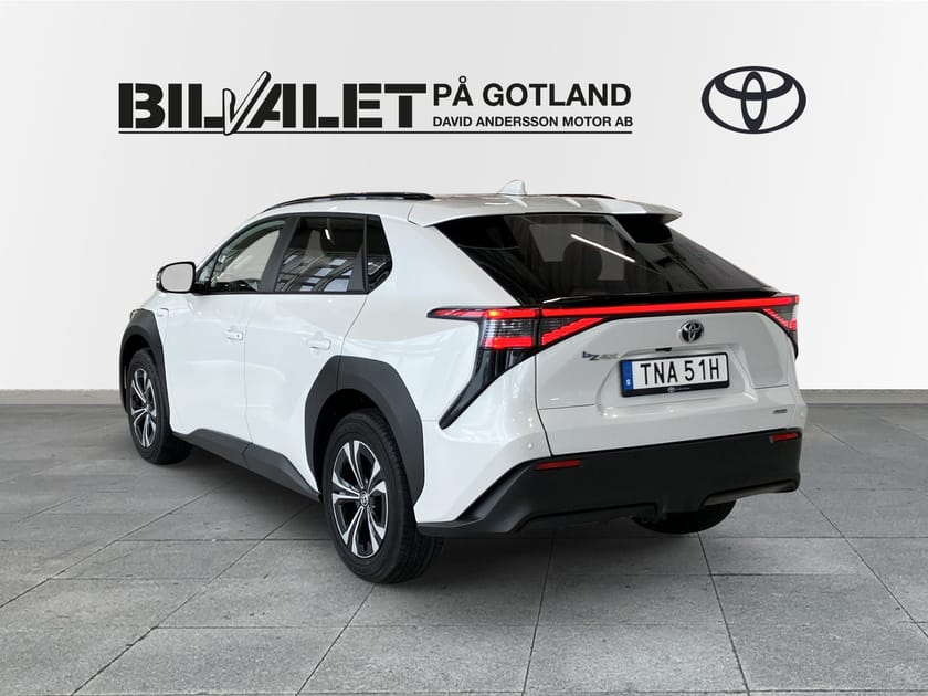 Bild 2 av Toyota bZ4X