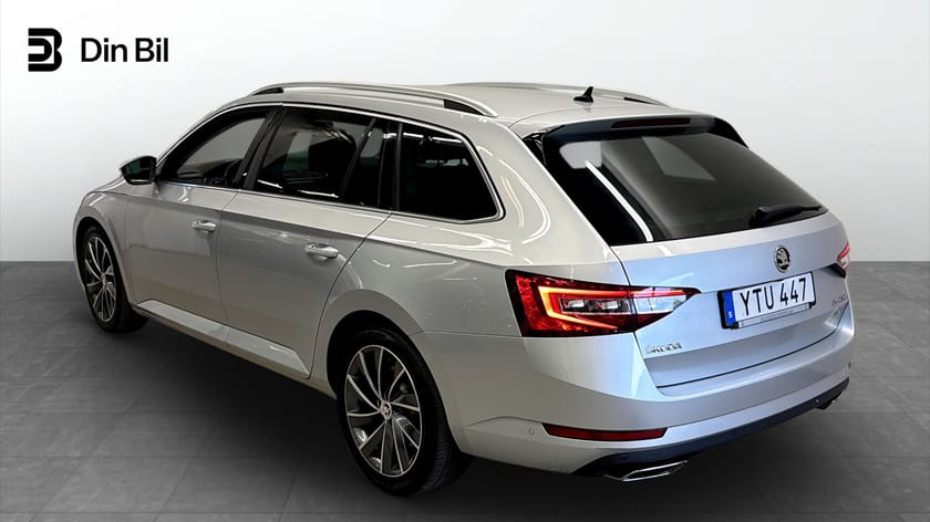 Bild 3 av Škoda Superb Kombi 2.0 TSI 280 hk 4X4  L&K | Drag