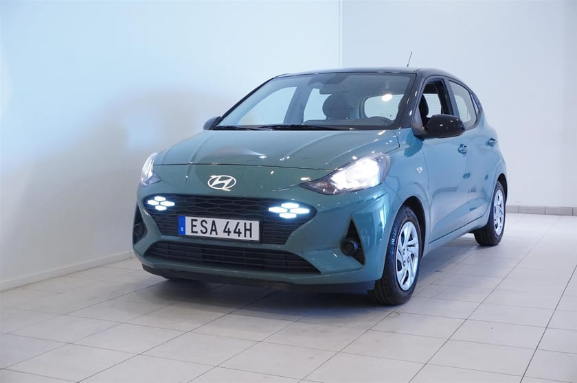 Bild 1 av Hyundai i10 I10, 5 S, 1.0 Amt, Essential,tvåtonslack, Rattvärme, Automat, Stolsvärme