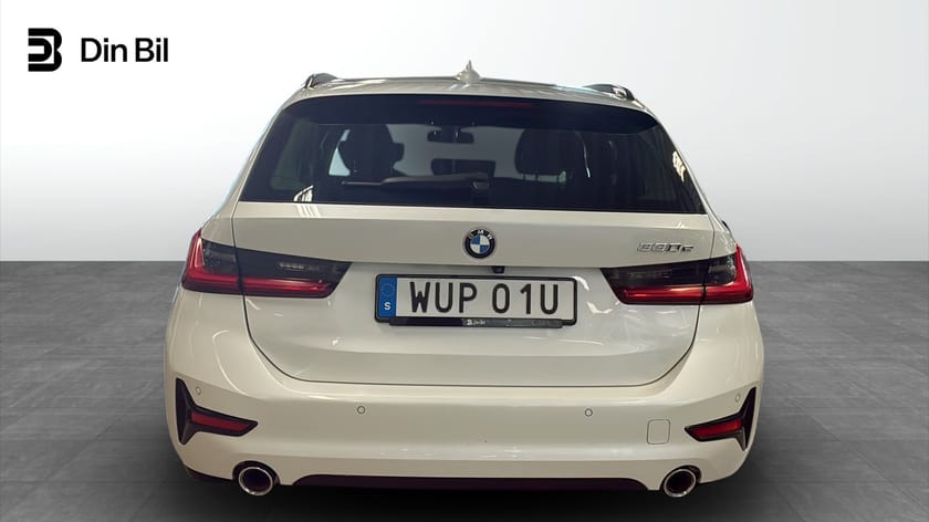 Bild 5 av BMW 330e Touring 
