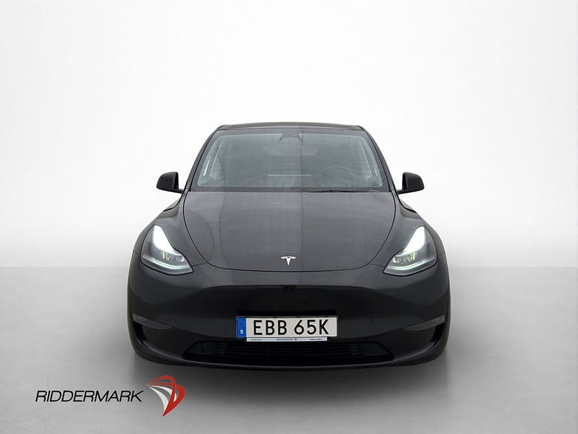 Bild 3 av Tesla Model Y Long Range AWD MOMS 1-bruk AP Pano 360° Värm