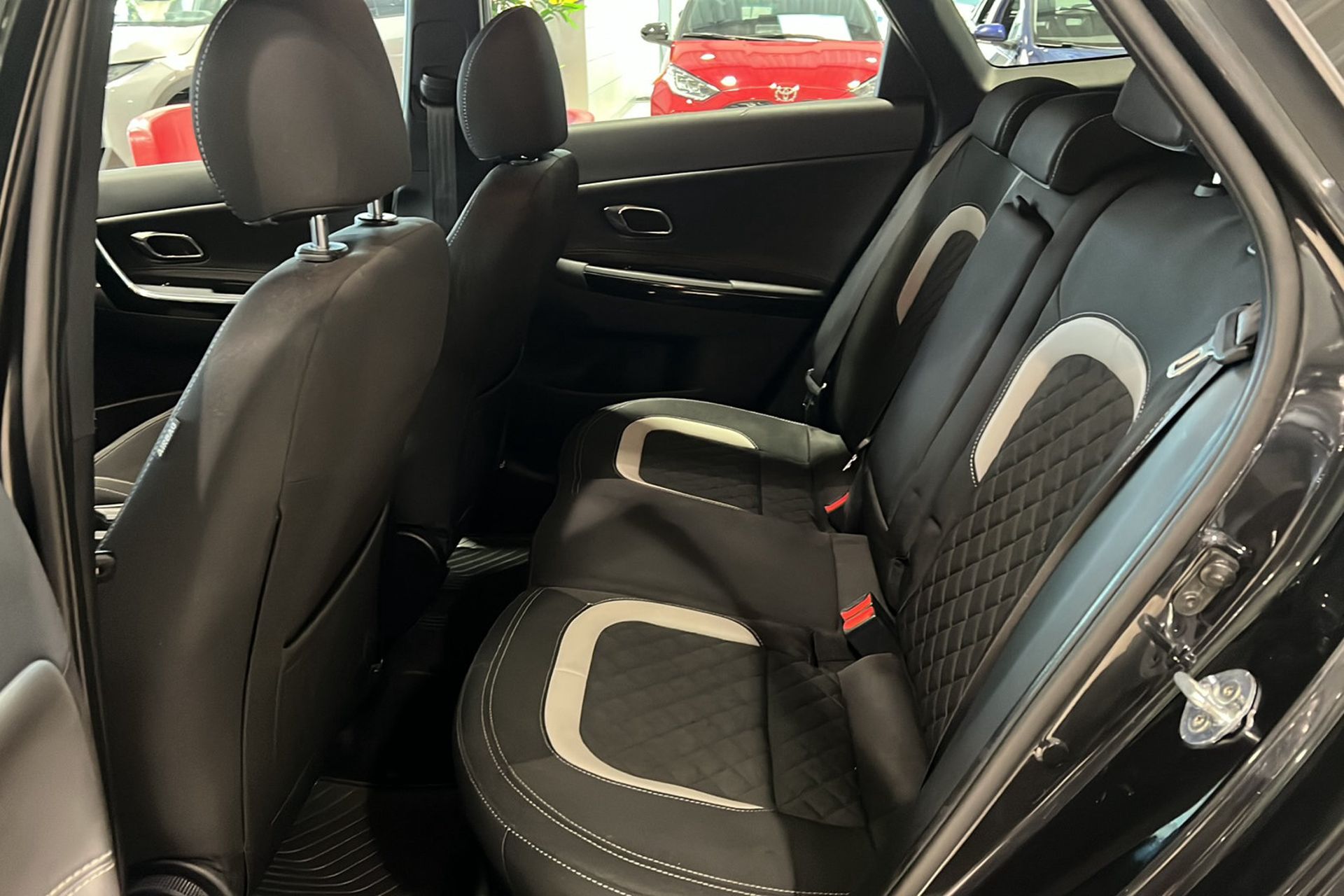 Kia Ceed 2016, photo 7/10