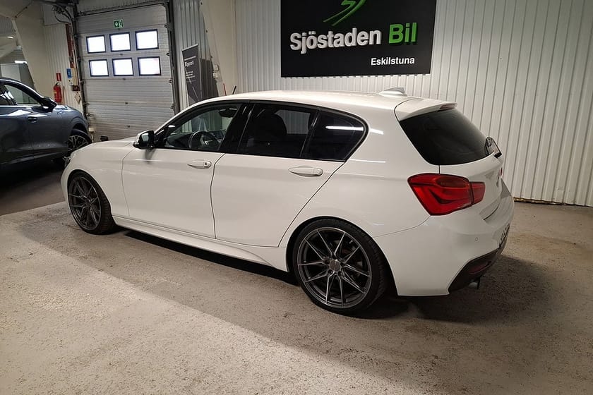 Bild 3 av BMW 118d 5-dörrars Steptronic M Sport Rattvärme/Bluetooh/Keyless