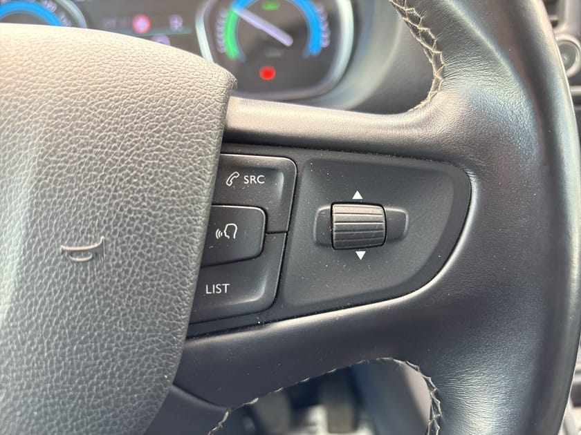 Bild 4 av Toyota Proace Electric 75 KWH LONG COMFORTPLUS 2 DÖRRAR