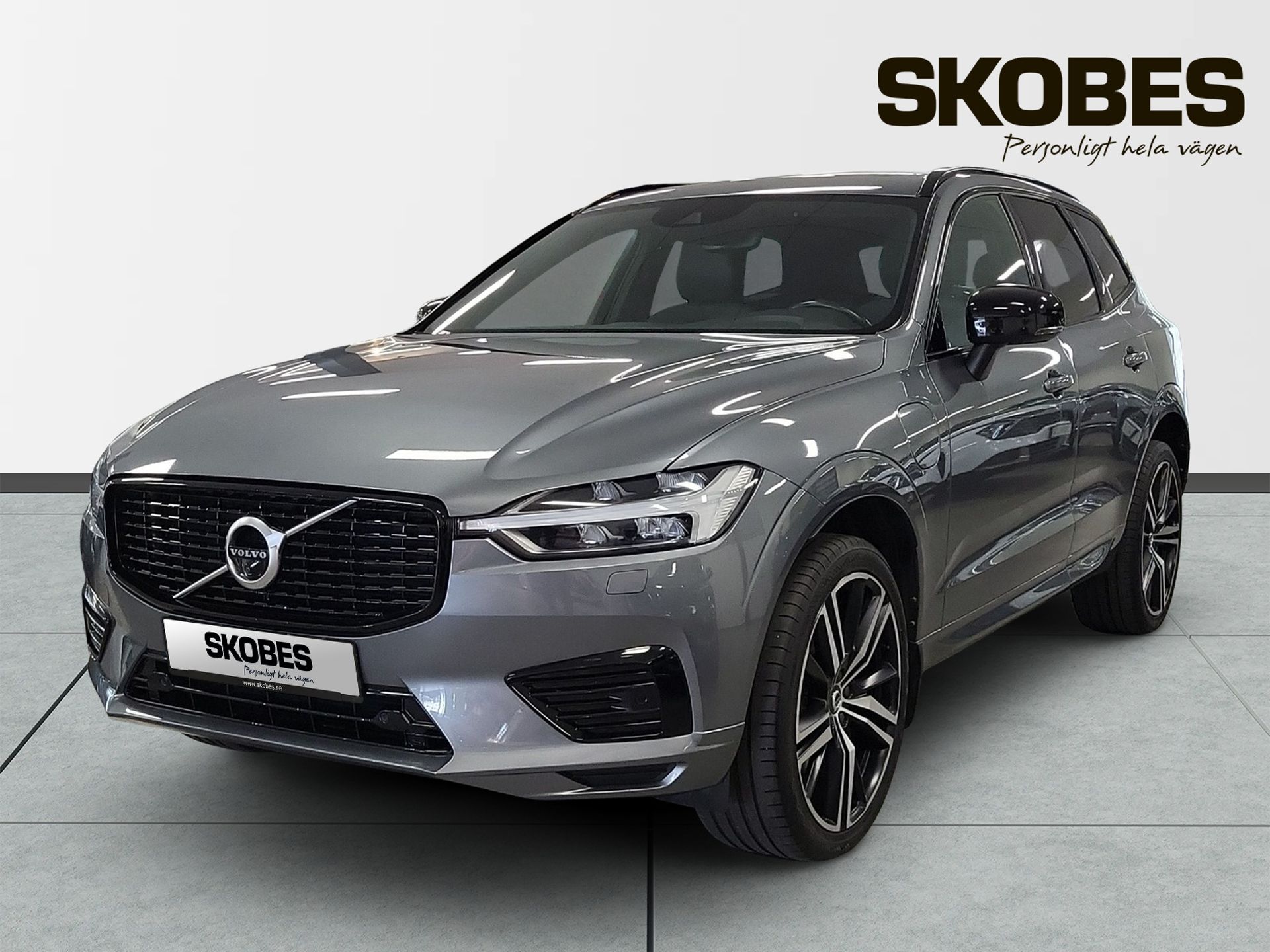 Volvo XC60 Recharge T8 R-Design T 2021, photo 3/10