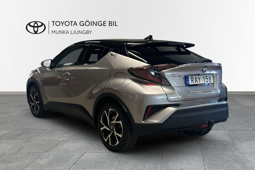 Bild 3 av Toyota C-HR Hybrid 122 hk Style Dragkrok
