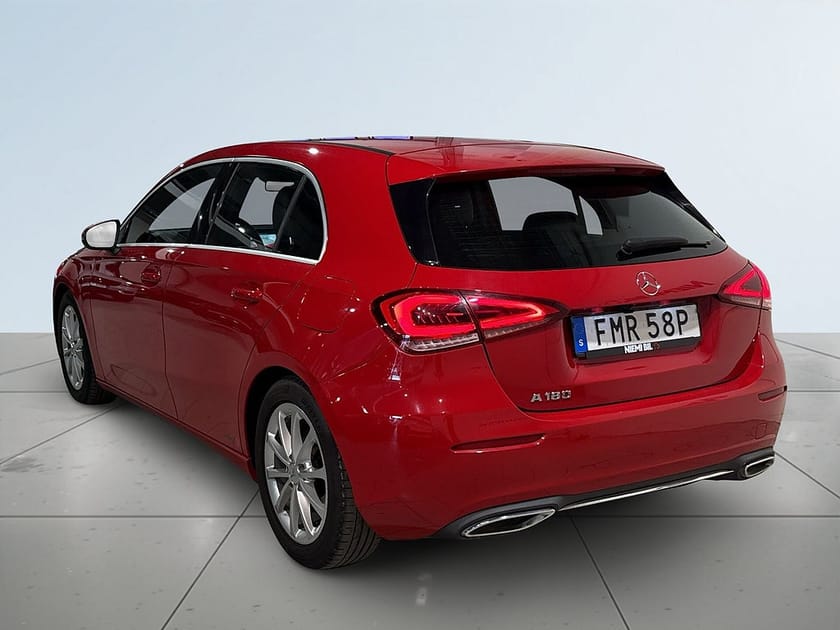 Bild 5 av Mercedes-Benz A 180 Låg skatt Kamera Drag Mvärm Widescreen S/V-hjul