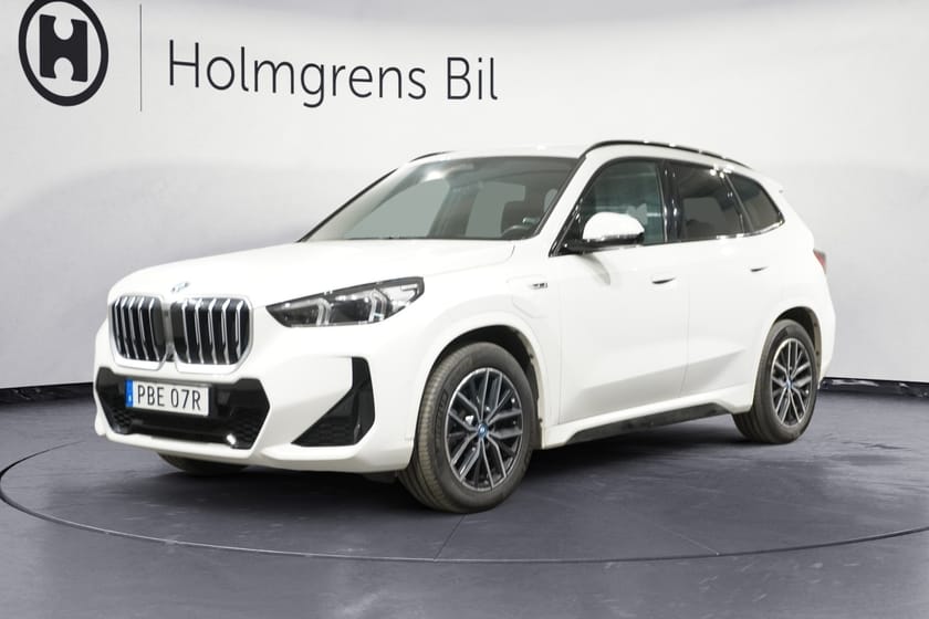 Bild 1 av BMW X1 xDrive25e M Sport Innovation Drag DAP HUD