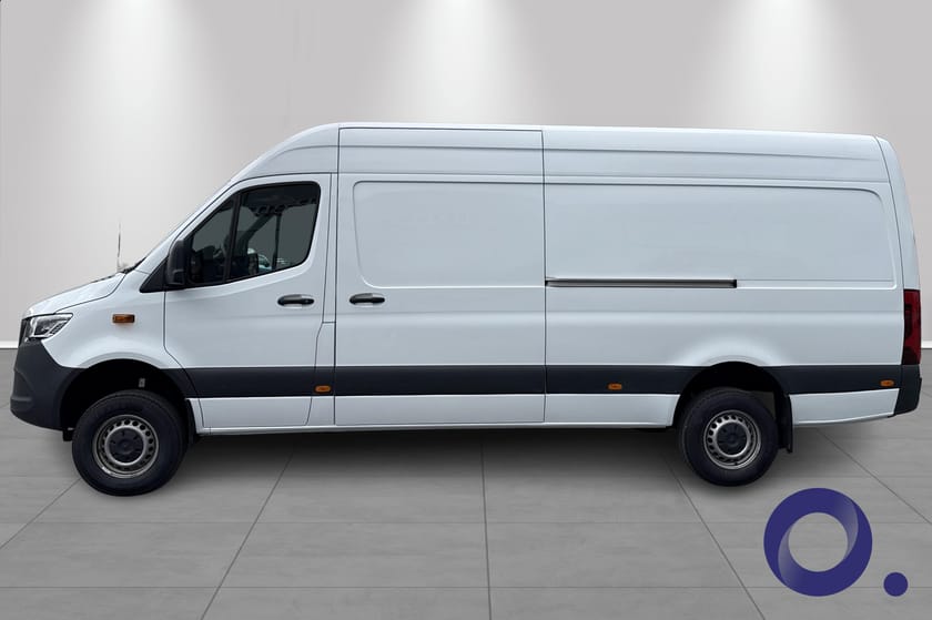 Bilde 2 av Mercedes-Benz Sprinter 319 CDI 4x4 Panel Van