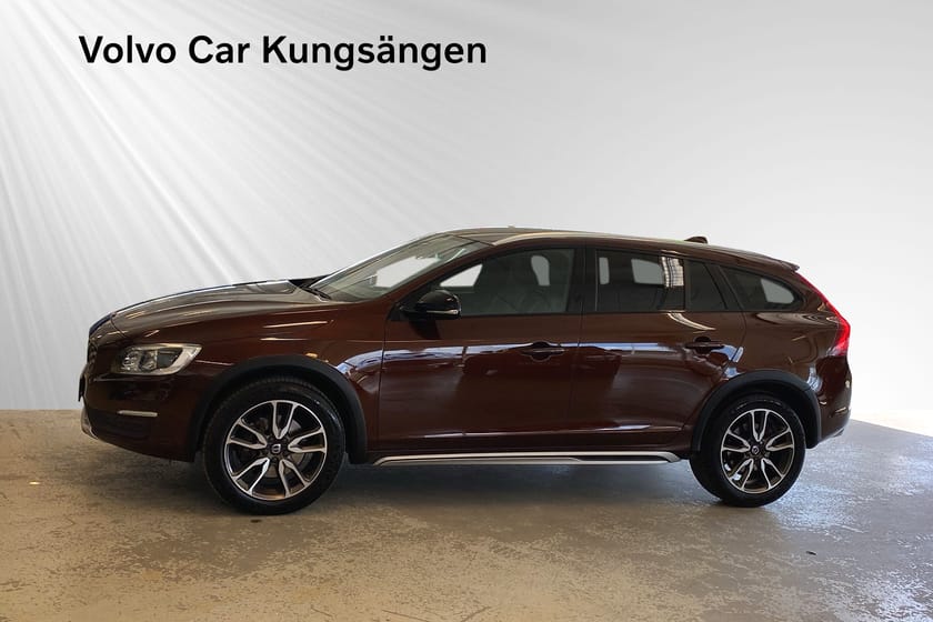 Bild 3 av Volvo V60 Cross Country D3 Business Adv Summum DRAG / LÄDER