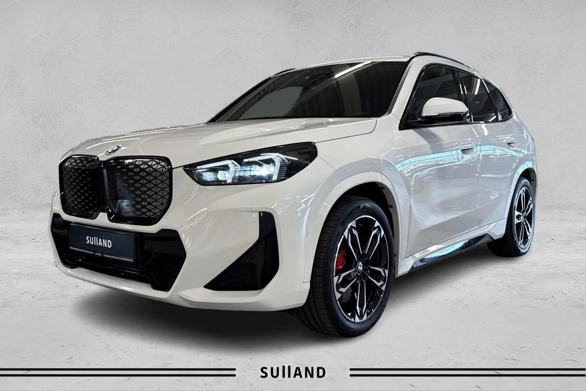 Bilde av BMW iX1 xDrive30