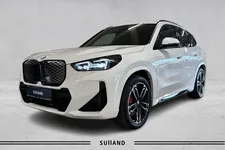 Thumnail bilde 0 av BMW iX1 xDrive30