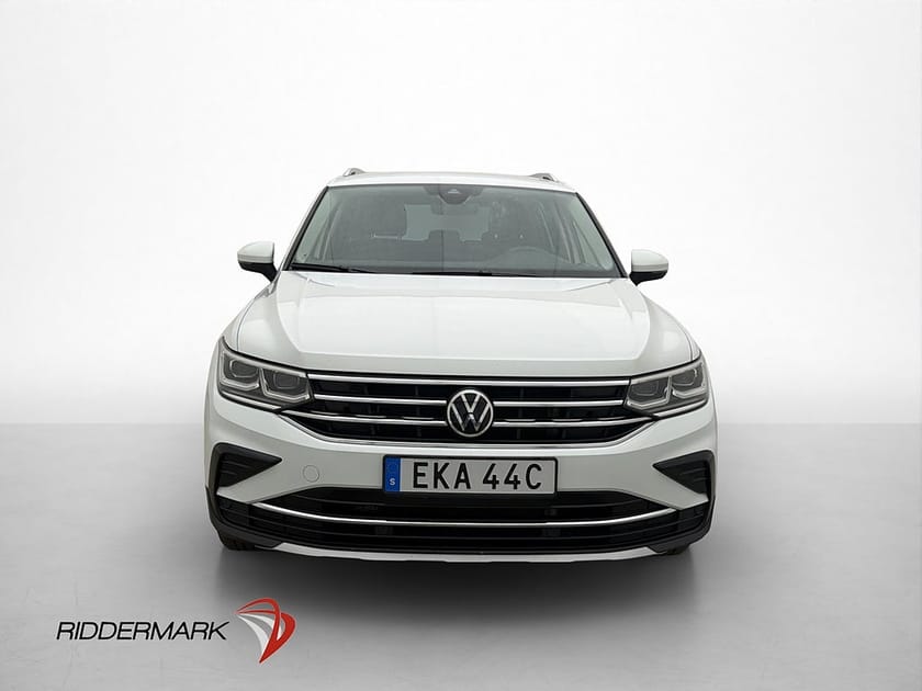 Bild 2 av Volkswagen Tiguan eHybrid 1.4 TSI Elegance Kamera Massage