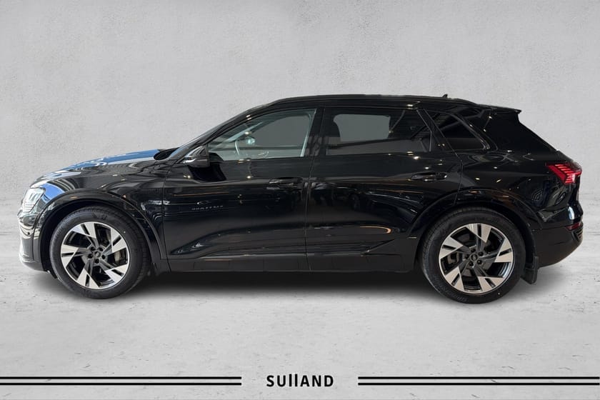 Bilde 2 av Audi Q8 50 e-tron quattro advanced plus