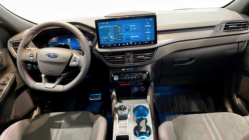 Bild 4 av Ford Kuga Plug-In Hybrid KUGA,ST-LINE,243HP,360,DRAG, B&O-LJUD, PL FR.4295:-