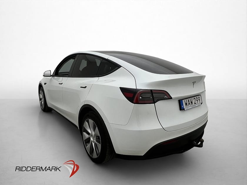 Bild 5 av Tesla Model Y Long Range AWD Svensksåld Dragkrok MOMS
