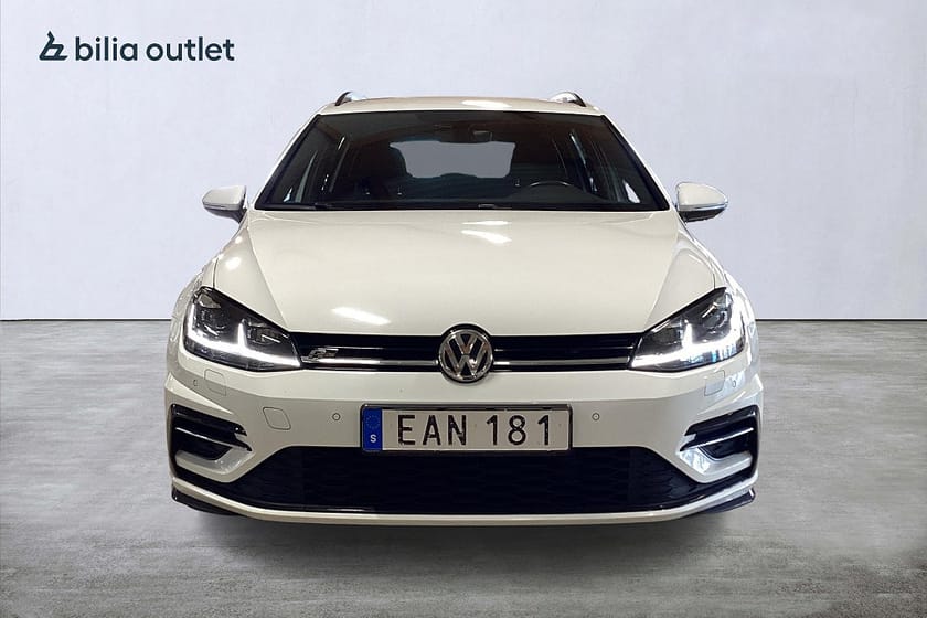 Bild 3 av Volkswagen Golf Sportscombi 1.5 TSI R-Line / Värmare / Drag / B-Kamera