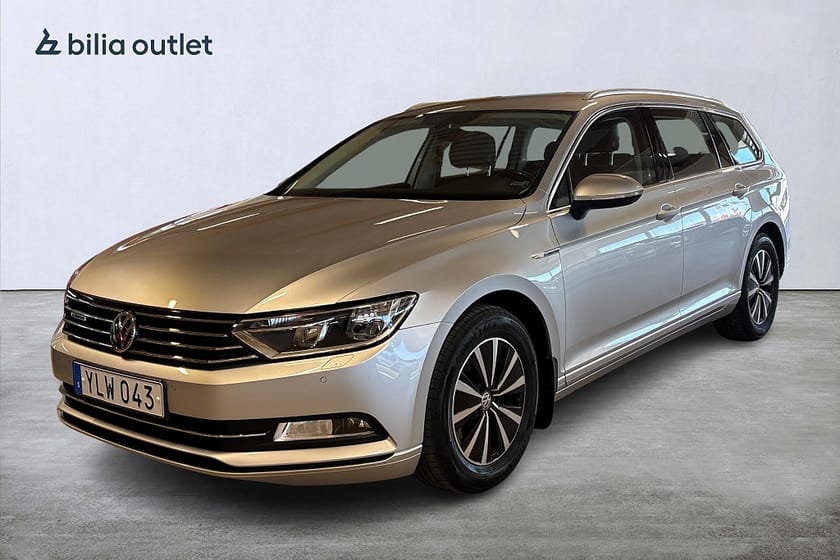 Bild 1 av Volkswagen Passat Sportscombi 2.0 TDI BMT Backkamera / Drag / Värmare