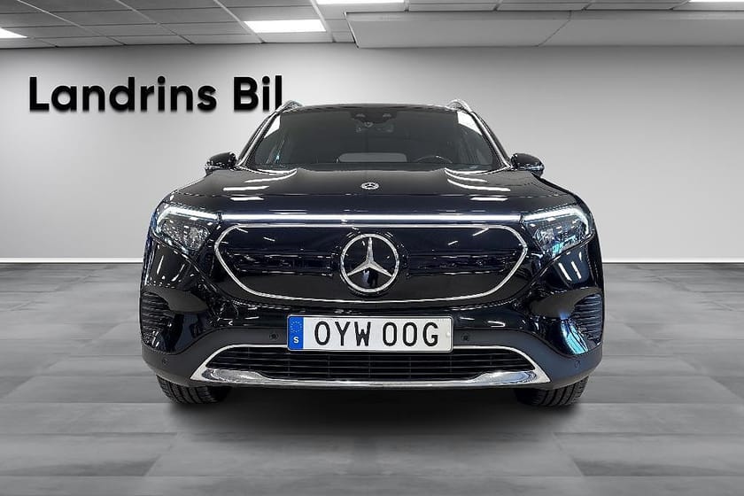 Bild 2 av Mercedes-Benz EQB 300 4MATIC 7-Sits Backkamera Värmare Navi Distronic
