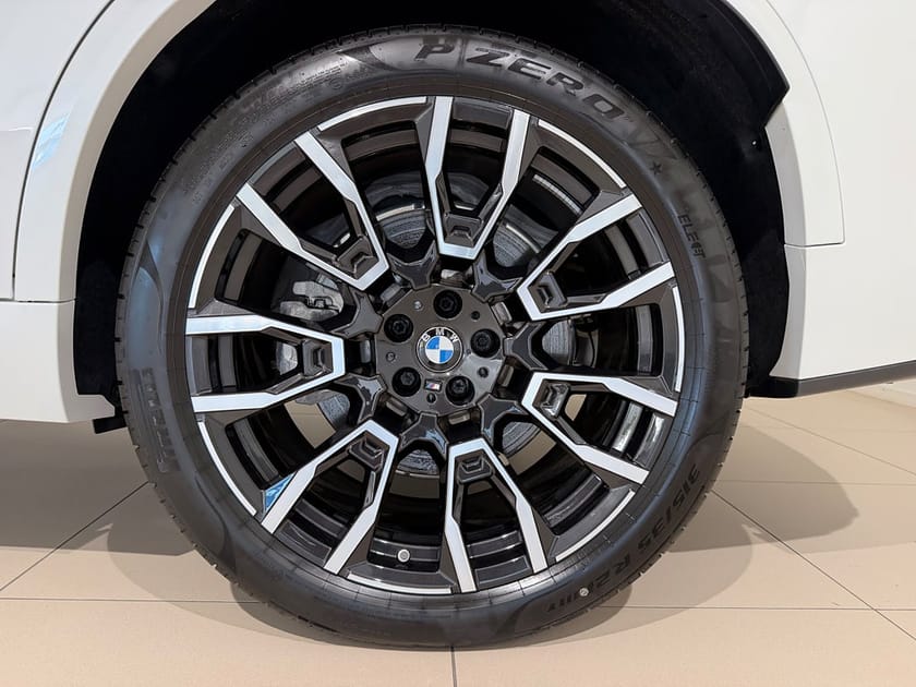 Bild 3 av BMW X5 xDrive50e xDrive 50e, M-Sport-Business Ed, Panorama, Komfortstol