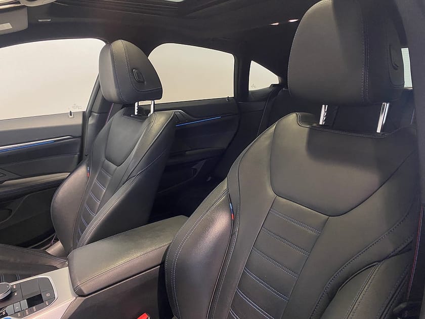 Bild 4 av BMW i4 M50 xDrive Gran Coupé M Sport Package Pro Panoramatak Drag