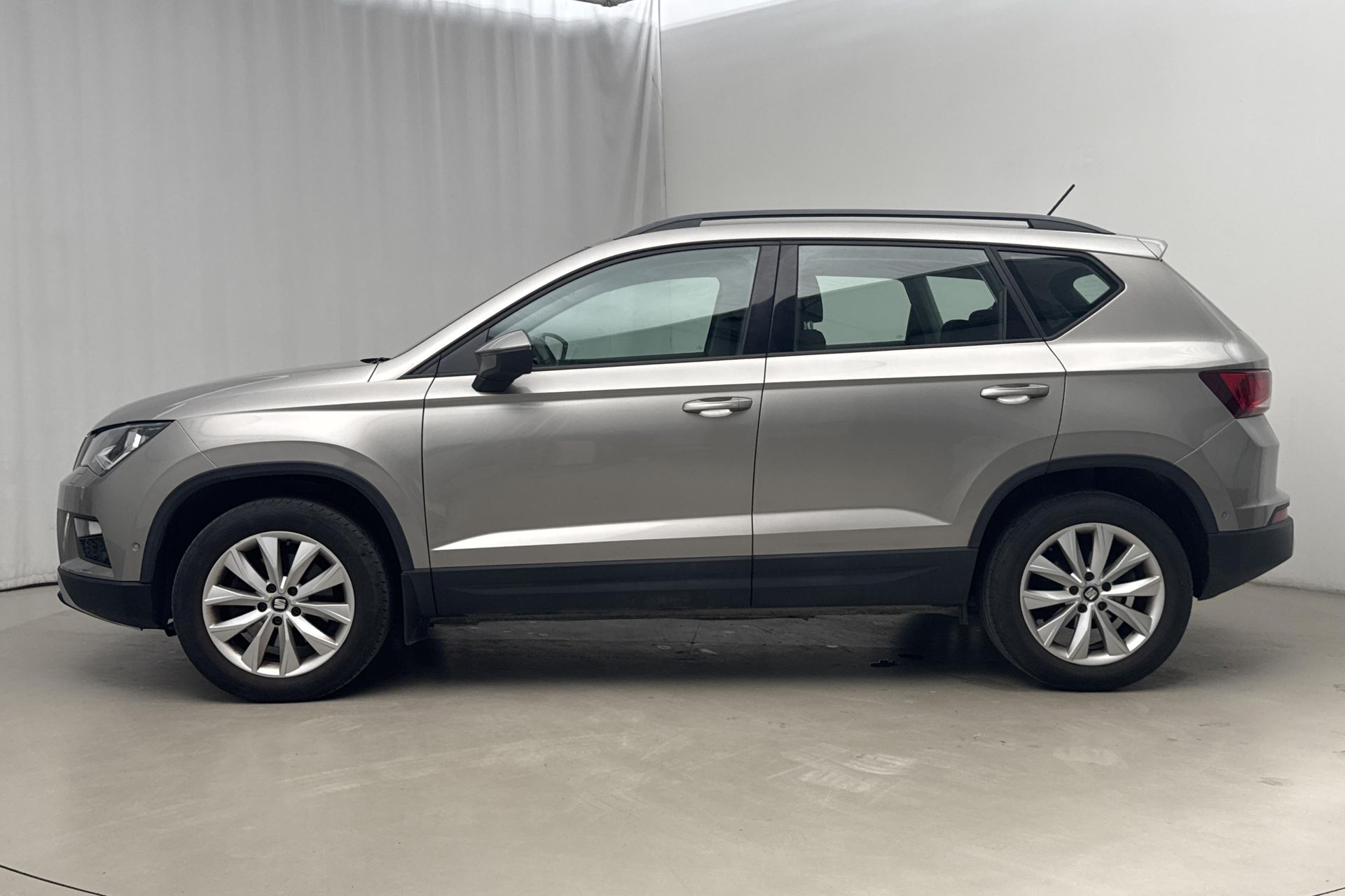 Seat Ateca 1.4 EcoTSI 4Drive 2018, kuva 2/10