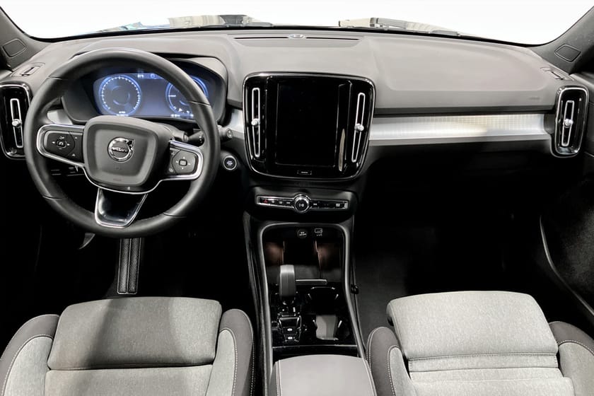 Bild 5 av Volvo XC40 Recharge T4 Plus Dark