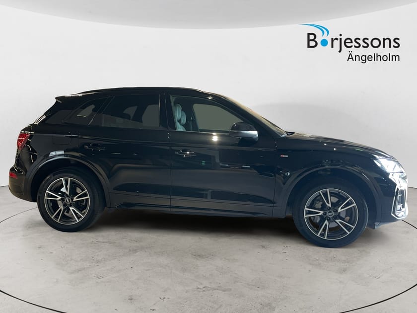 Bild 2 av Audi Q5 40 TDI quattro S LINE 204 HK S TRONIC