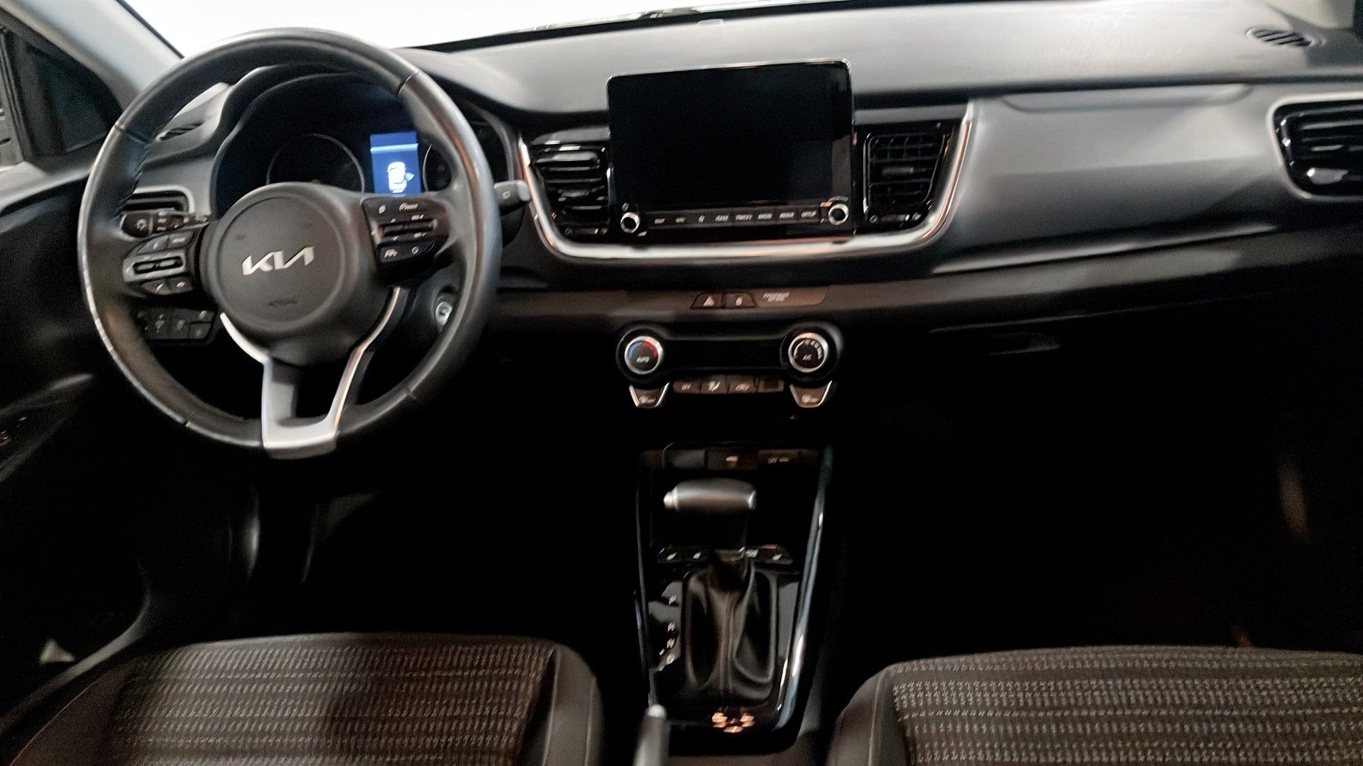 Kia Stonic 2023, bild 4/9