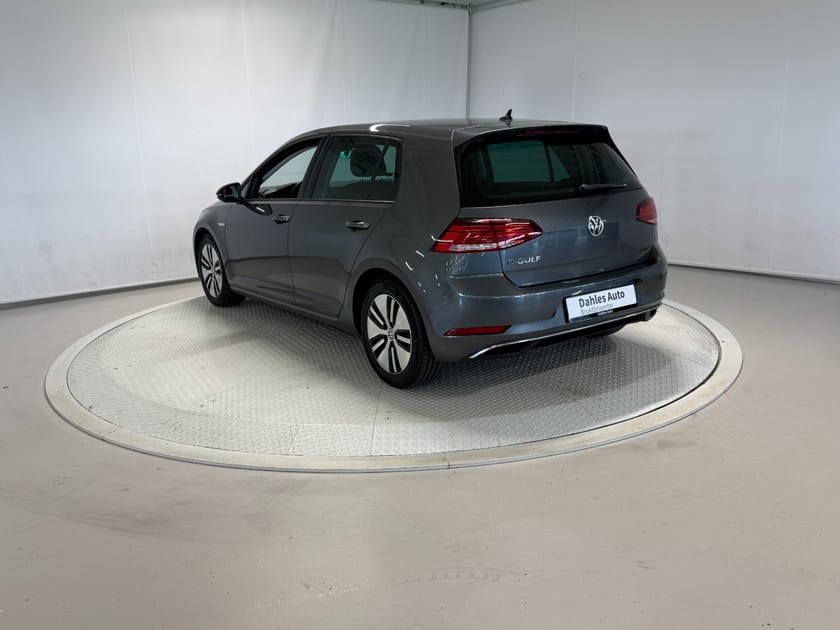 Bilde 4 av Volkswagen e-Golf 136hk ACC/Kamera/Keyless/V-Pumpe/Dynamiske Led