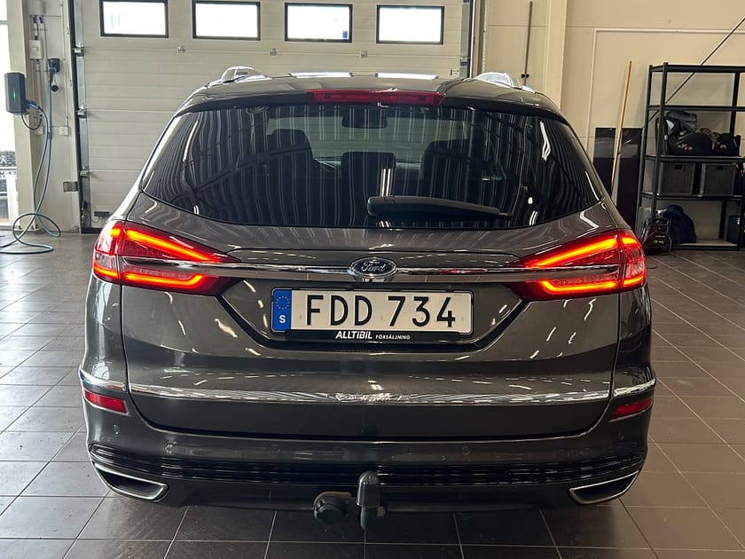 Bild 5 av Ford Mondeo Kombi 2.0TDCi AWD AUT VIGNALE Värmare/Kamera/Drag/Pano/Skinn