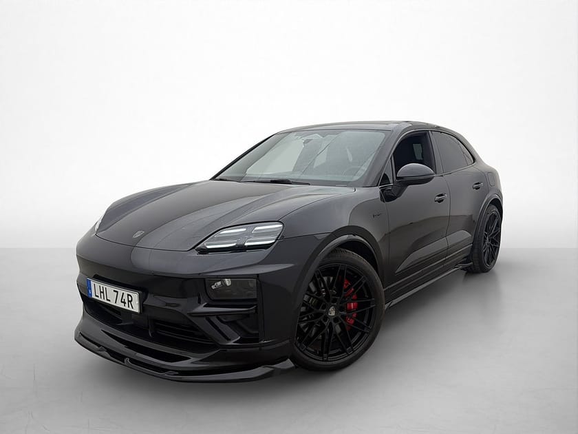 Bild 1 av Porsche Macan Turbo Electric Sport Chrono Luftfjäd Pano BOSE 18-Vägs