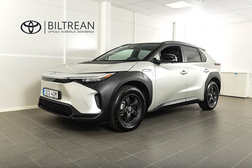 Bild 1 av Toyota bZ4X 71.4 kWh Style Premium MOMS Panorama 360-Kamera JBL