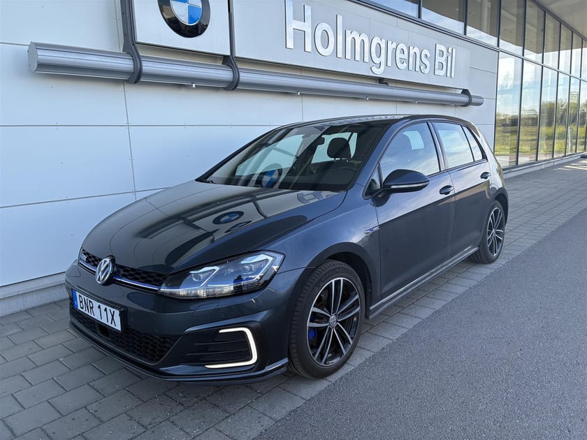 Bild 1 av Volkswagen Golf GTE 1.4 TSI Cockpit P-Värmare Adaptiv Fath. Sensorer