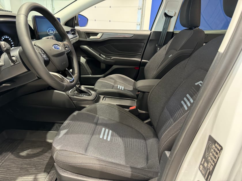 Bild 5 av Ford Focus Active Kombi 1,0 EcoBoost 125hk Automat