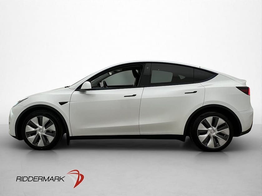 Bild 5 av Tesla Model Y Long Range AWD AP Dragkrok Pano Rattvärme MOMS
