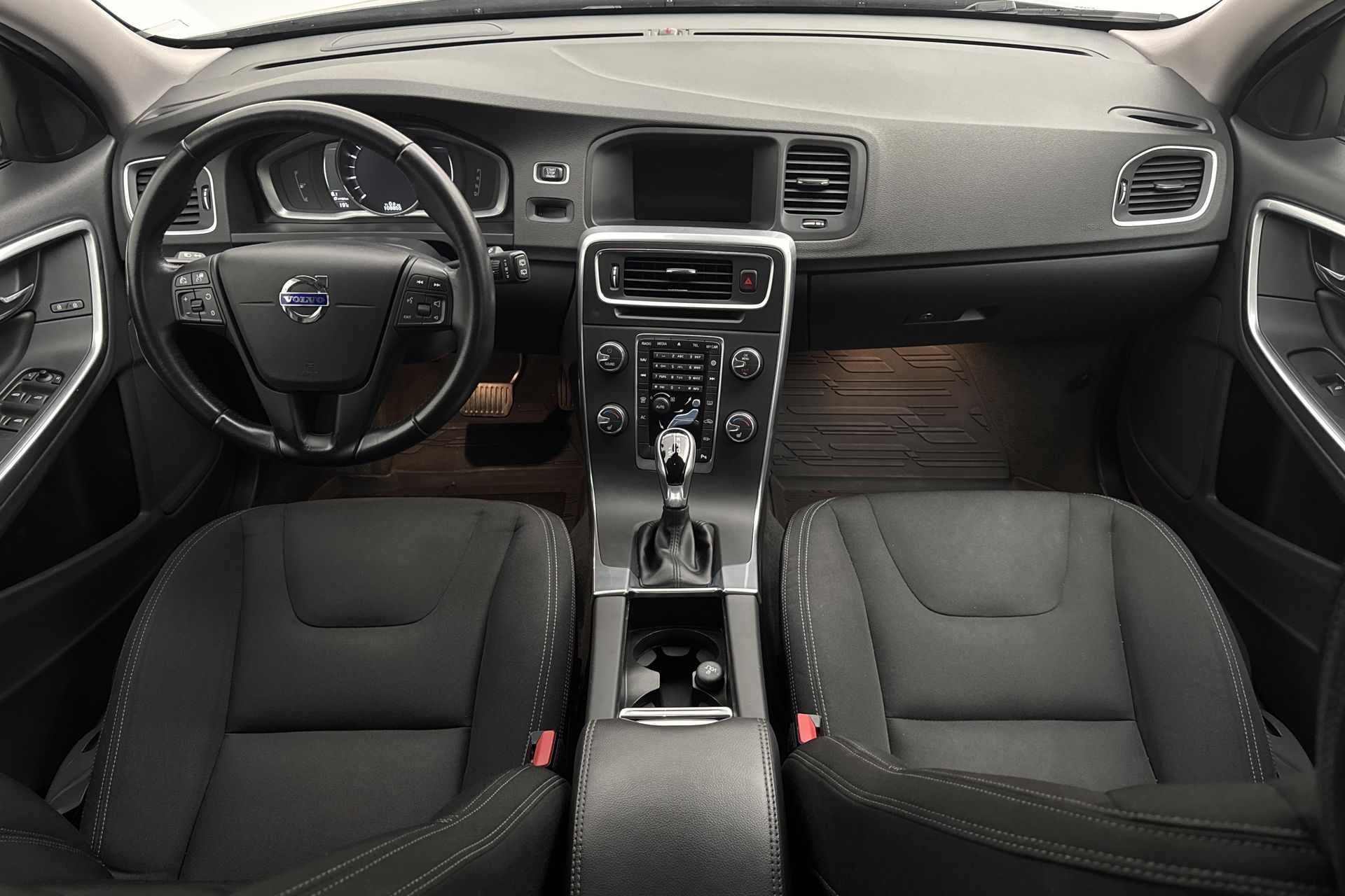 Volvo V60 T3 2018, bild 7/10