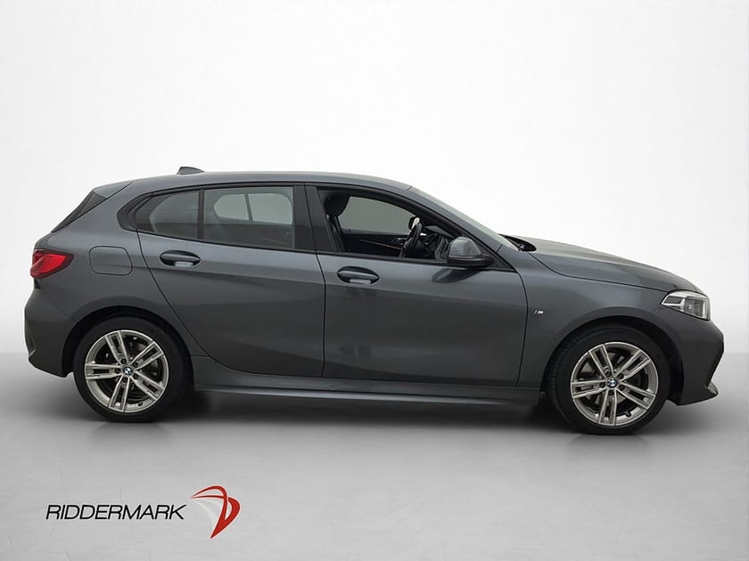 Bild 4 av BMW 118i 118 M Sport Halvskinn Sensorer Bluetooth Rattvärme
